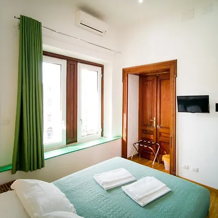 Bed & Breakfast 5 Sirene 4*