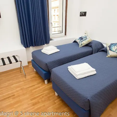 5 Sirene 4* Naples