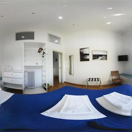 فندق مبيت وإفطار 5 Sirene نابولي