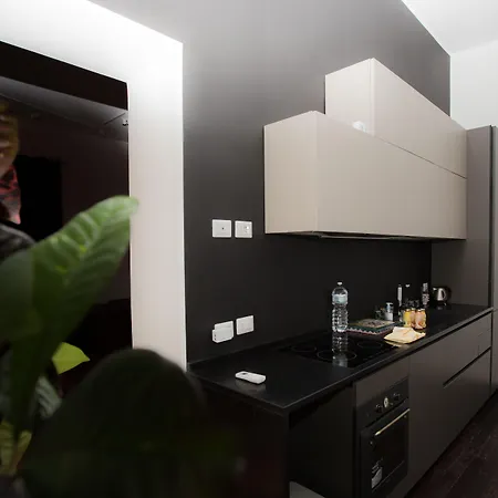 5 Sirene فندق مبيت وإفطار 4*