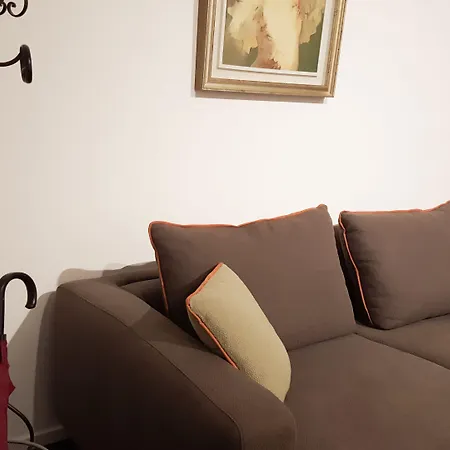 5 Sirene فندق مبيت وإفطار 4*