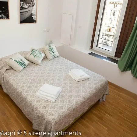 5 Sirene 4* نابولي