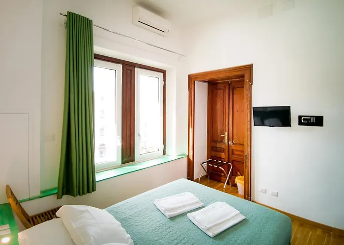 Bed and Breakfast 5 Sirene 4*