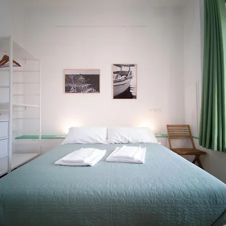 Frühstückspension 5 Sirene 4*